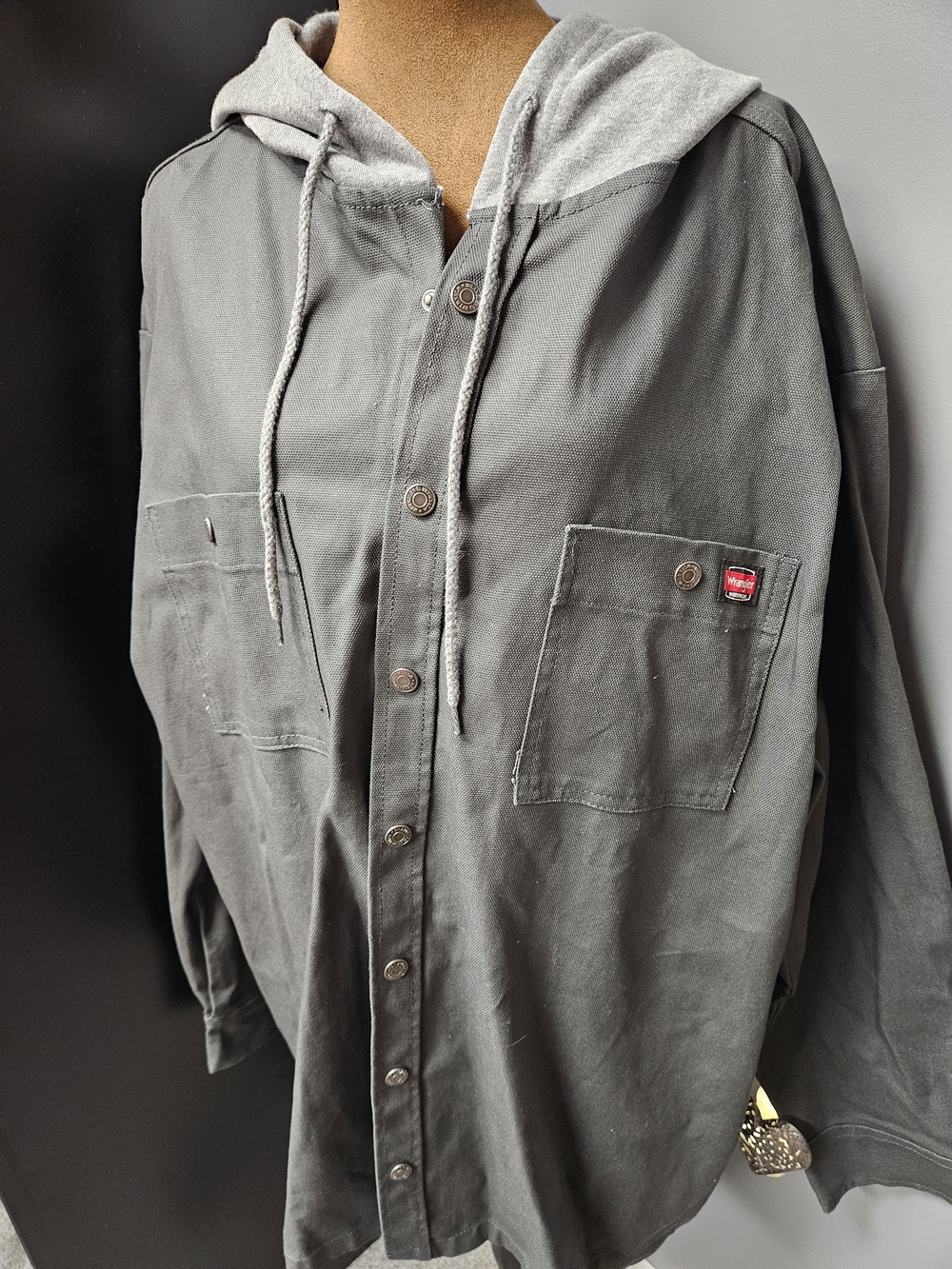 Wrangler Dark Gray Hooded Button-Up Overshirt NWOT